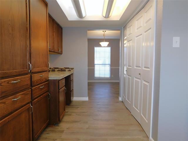 Building Photo - 4816 Roberts Dr