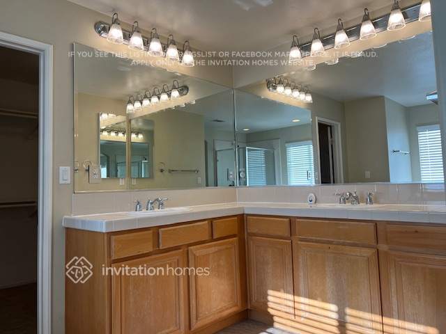 Building Photo - 8258 Bakal Dr