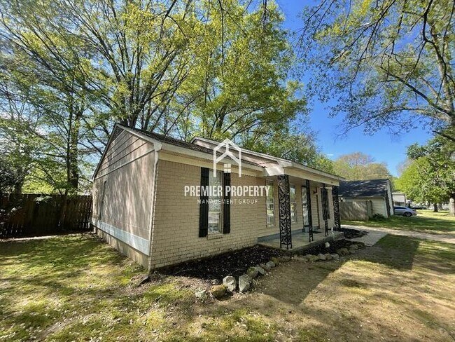 Building Photo - 2225 Eveningview - HALF OFF FIRST MONTH'S ...