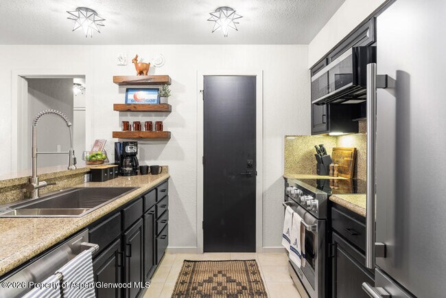 Building Photo - 294 Snowmass Club Cir