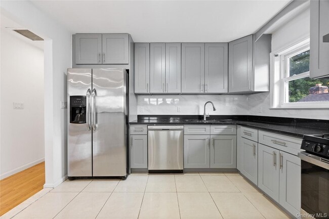 Building Photo - 69-45 229th St