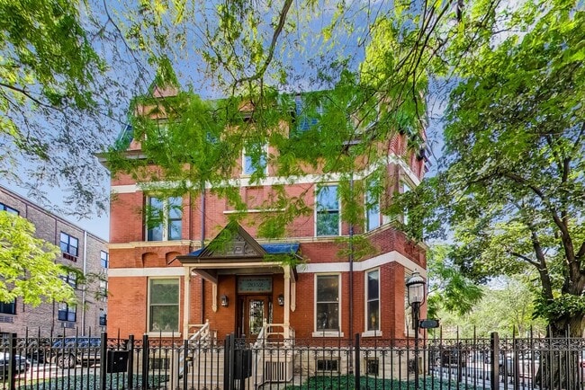 Building Photo - 2052 N Orleans St