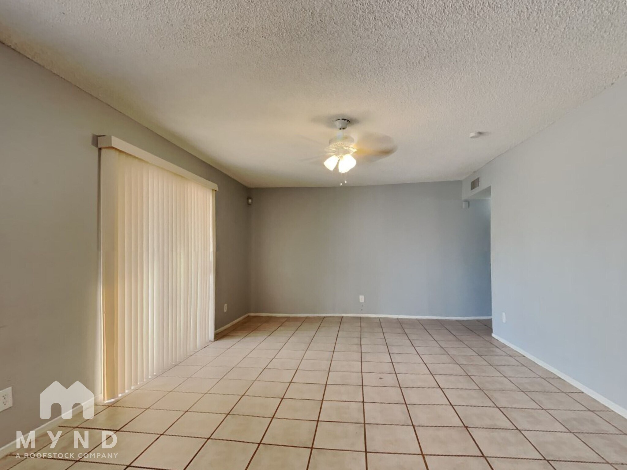 Building Photo - 1916 E Ardmore Dr