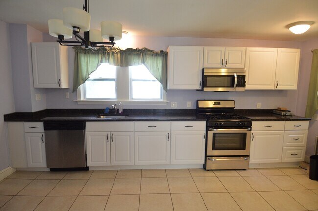 Primary Photo - 50 Lane Park