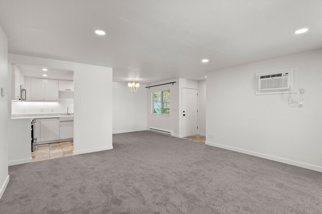 Building Photo - 108 Oswego Summit