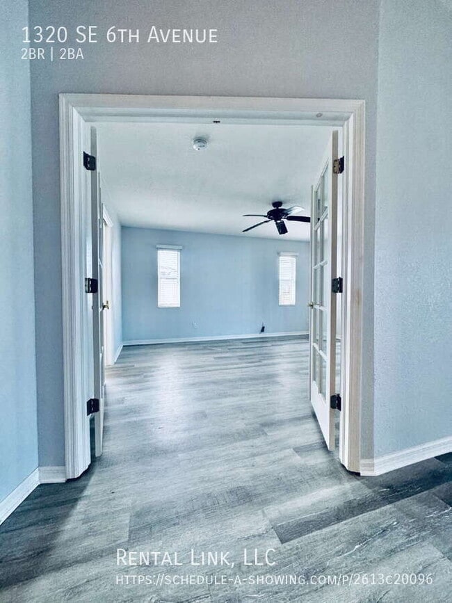 Building Photo - 1320 SE 6th Ave