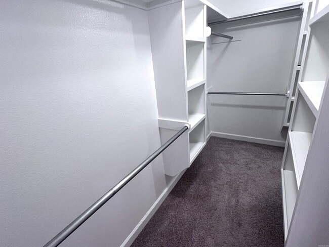 Building Photo - 1808 Airborn Dr