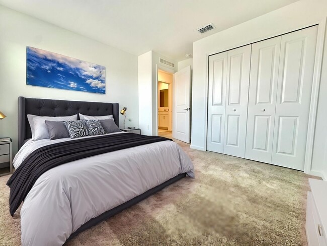 Building Photo - Modern Comfort Meets Community Living in K...