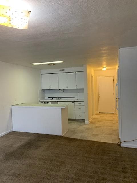 Building Photo - 946 Oliver Ave