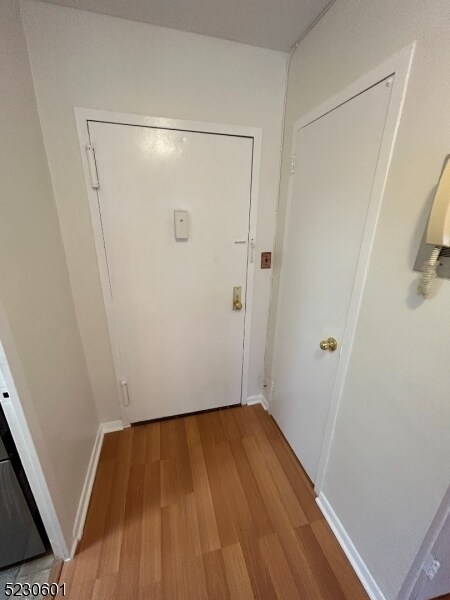 Building Photo - 285 Aycrigg Ave