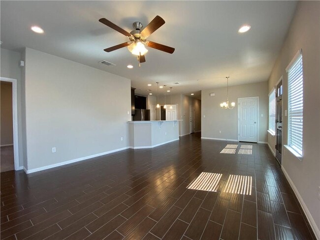 Building Photo - 2304 S Lakeline Blvd