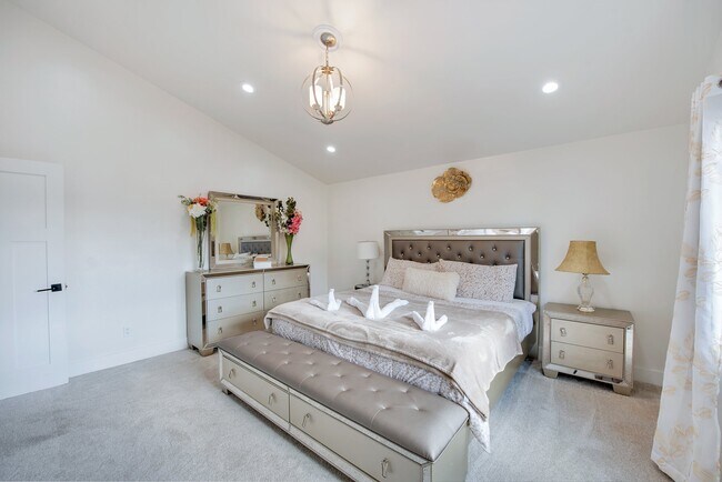 Building Photo - 21439 129th Pl SE