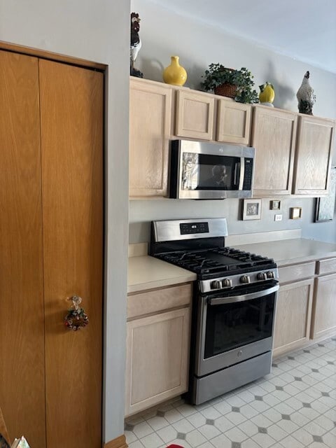 Building Photo - 21314 W Crimson Ct