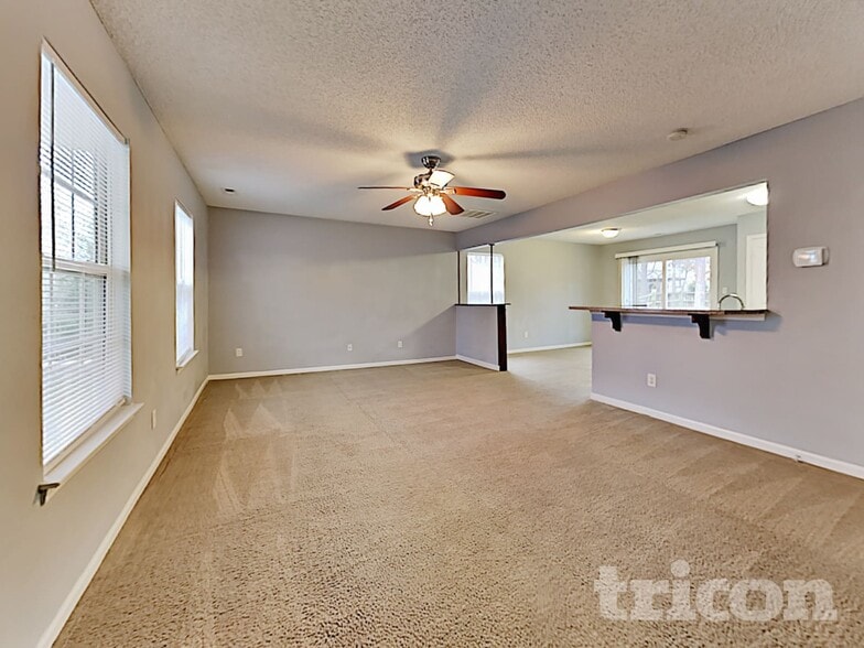 Building Photo - 11347 Red Finch Ln