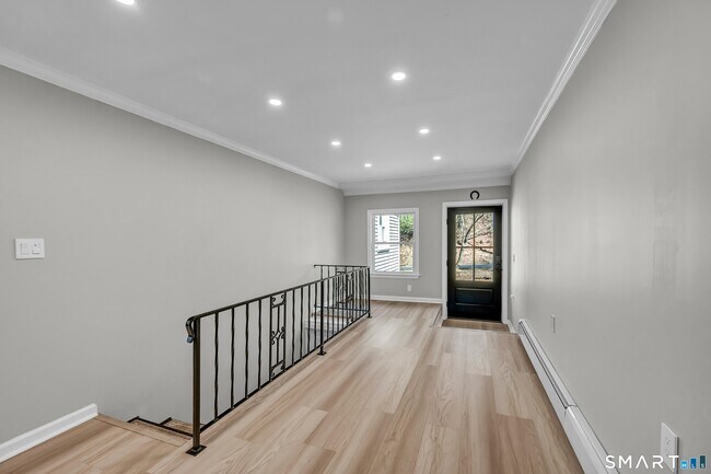 Building Photo - 240 Great Plain Rd