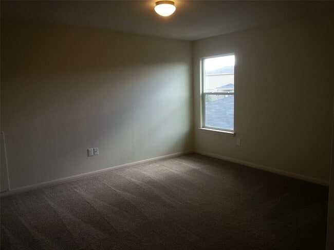 Building Photo - 2504 McDonald Way