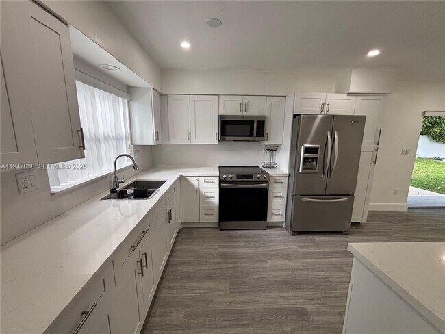 Building Photo - 11105 SW 156th Terrace