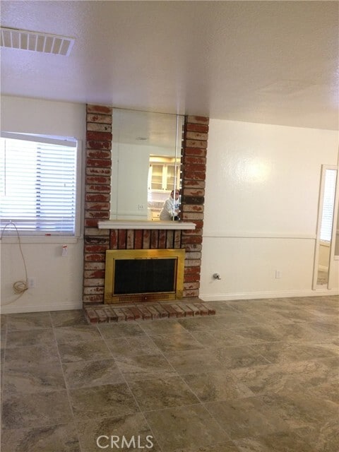 Building Photo - 10482 Sagecrest Dr