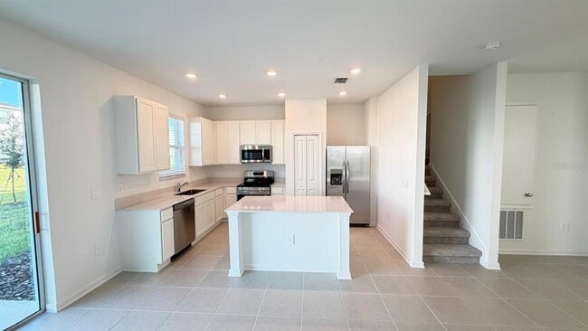 Building Photo - 6037 Zen Wy