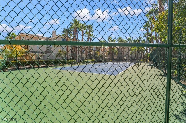 Building Photo - 7123 S Durango Dr