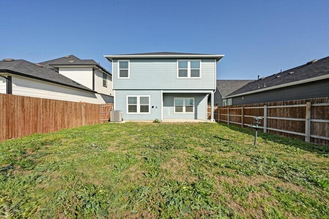 Building Photo - 229 Frogmore Lp