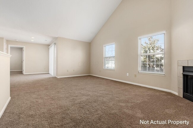 Building Photo - 4981 Stratford Pine Ln