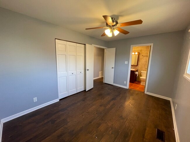 Building Photo - 144 Monterey Dr