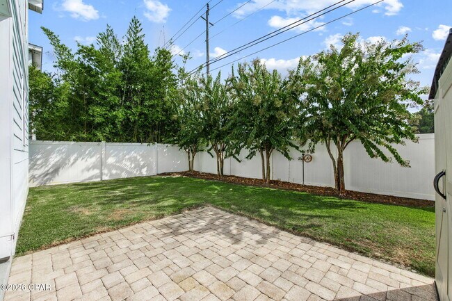 Building Photo - 71 Grayling Way