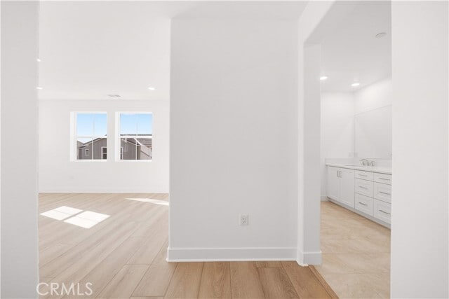 Building Photo - 297 Shoveler