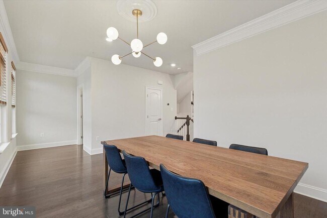 Building Photo - 409 Atwater Dr