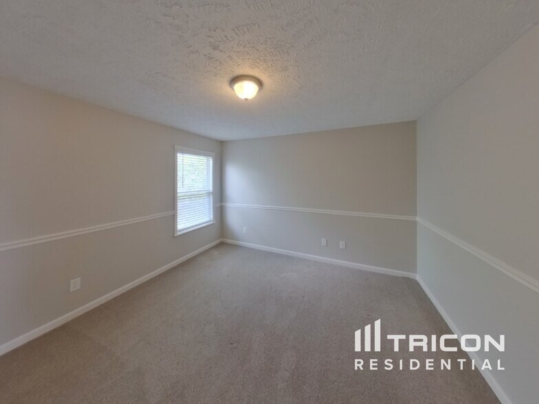 Building Photo - 3427 Juneberry Way