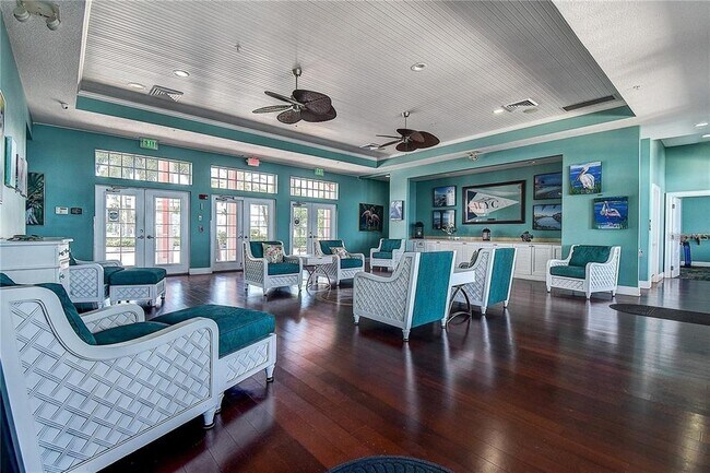 Building Photo - 3873 Pompano Dr SE