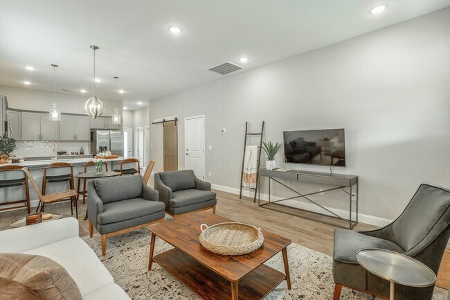 Building Photo - New 4 Bedroom Home in Red Bank with 2-Car Garage