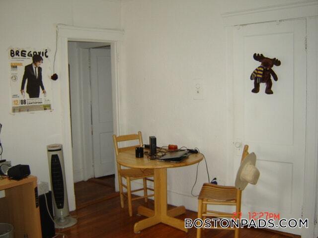 Building Photo - 99 Hancock St