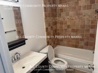 Building Photo - 624 Persimmon Way