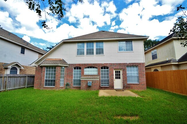 Building Photo - 6747 Cleft Stone Dr