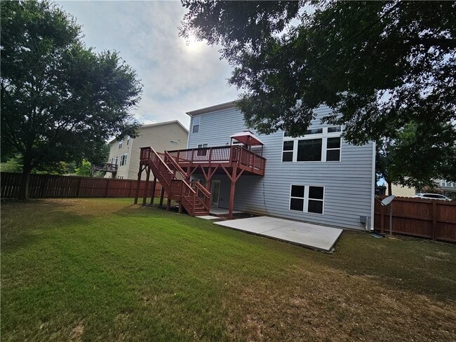 Building Photo - 3750 Thackary Dr