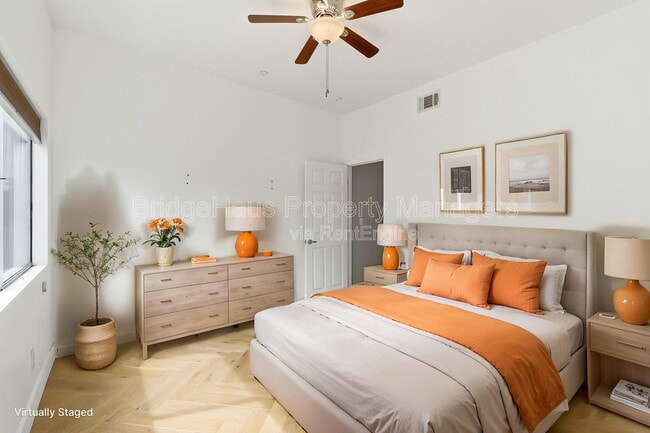 Building Photo - 4147 Bachman Pl