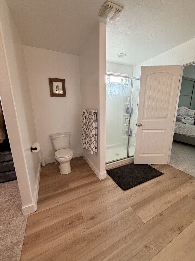 Building Photo - 623 S Jubilee Dr