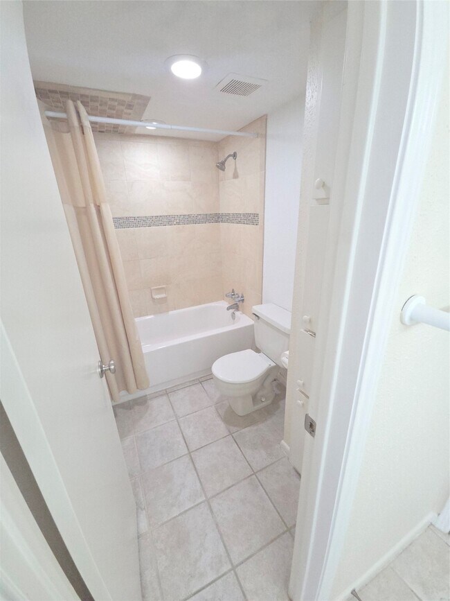 Building Photo - 2350 Bering Dr