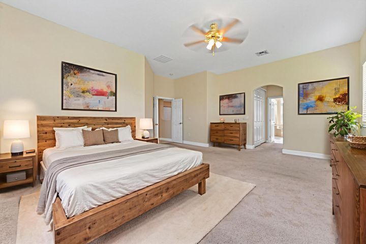 Building Photo - 9942 Shepard Pl