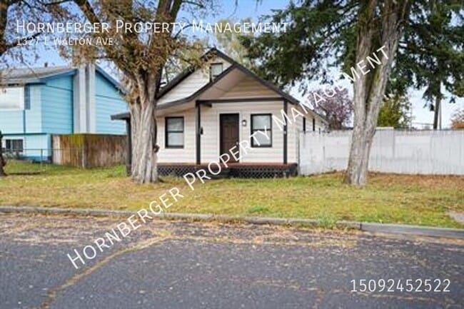 Building Photo - 1327 E Walton Ave