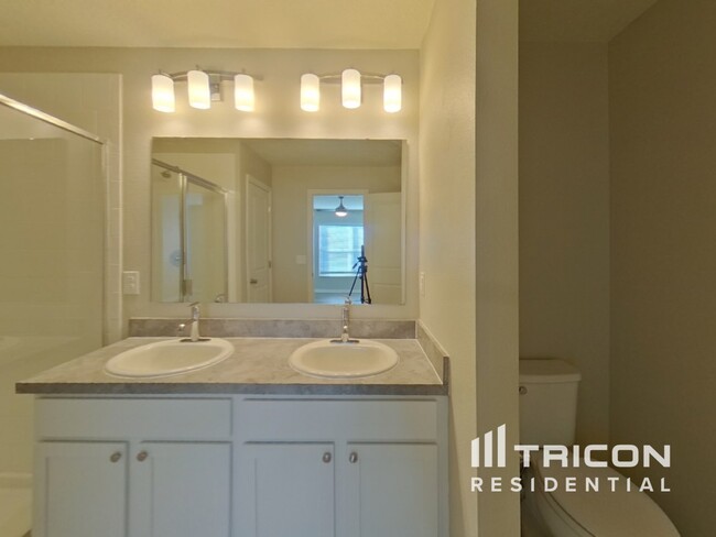 Building Photo - 2415 Biscotto Cir