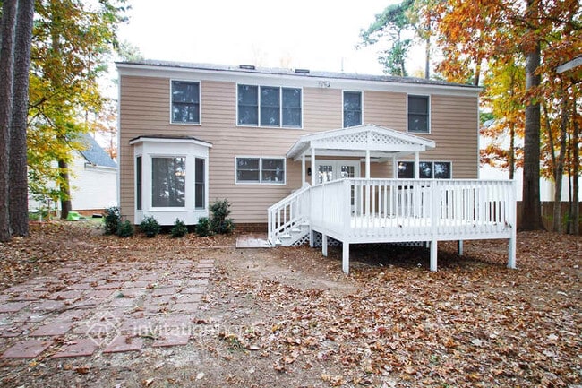 Building Photo - 2009 Tanfield Dr