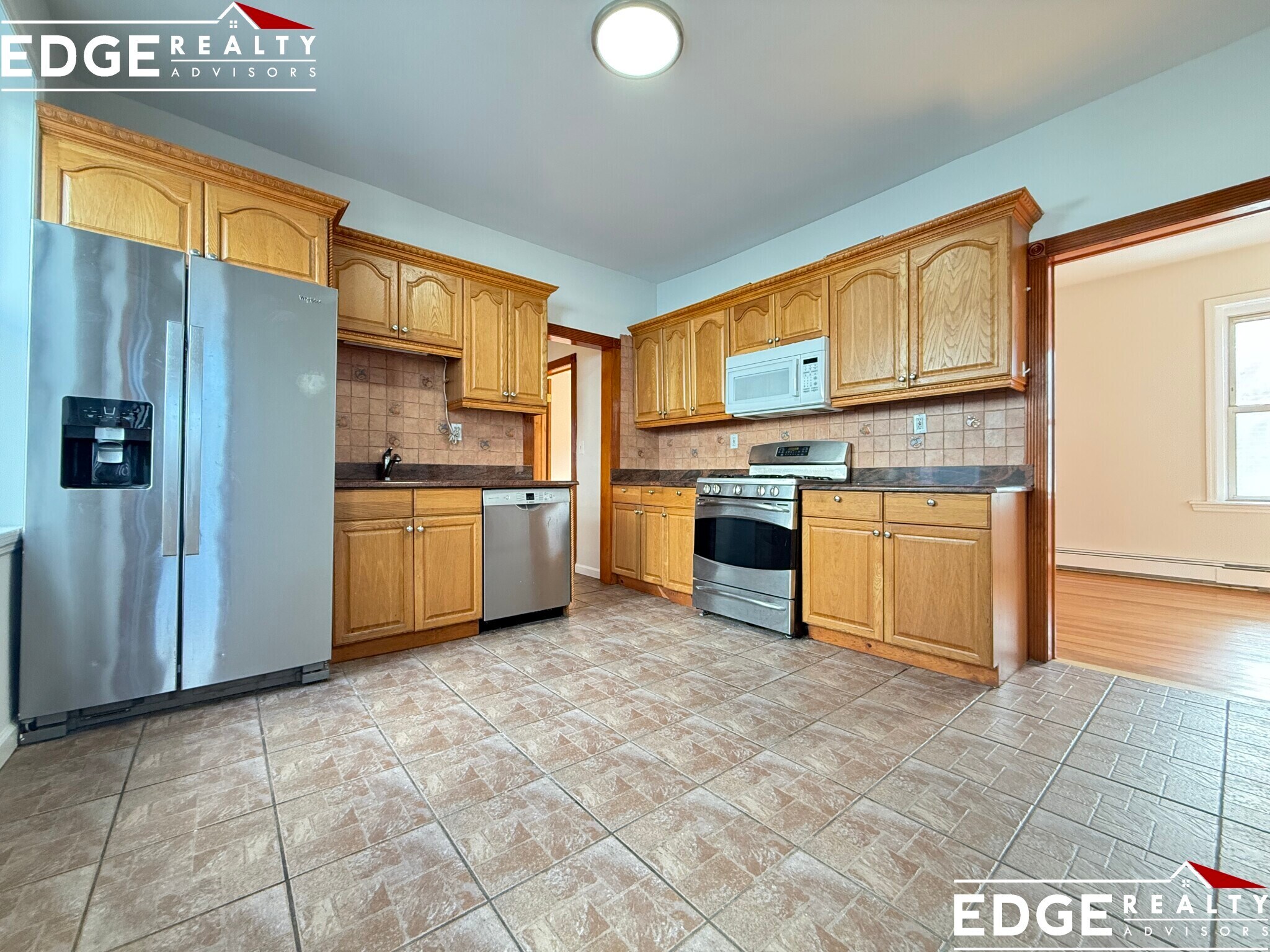 Building Photo - 6 Litchfield St