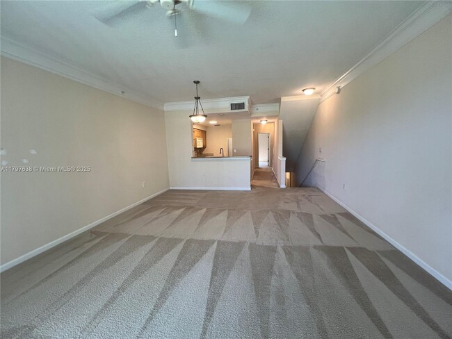 Building Photo - 2056 Alta Meadows Ln