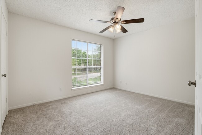 Building Photo - 1508 S 8th St