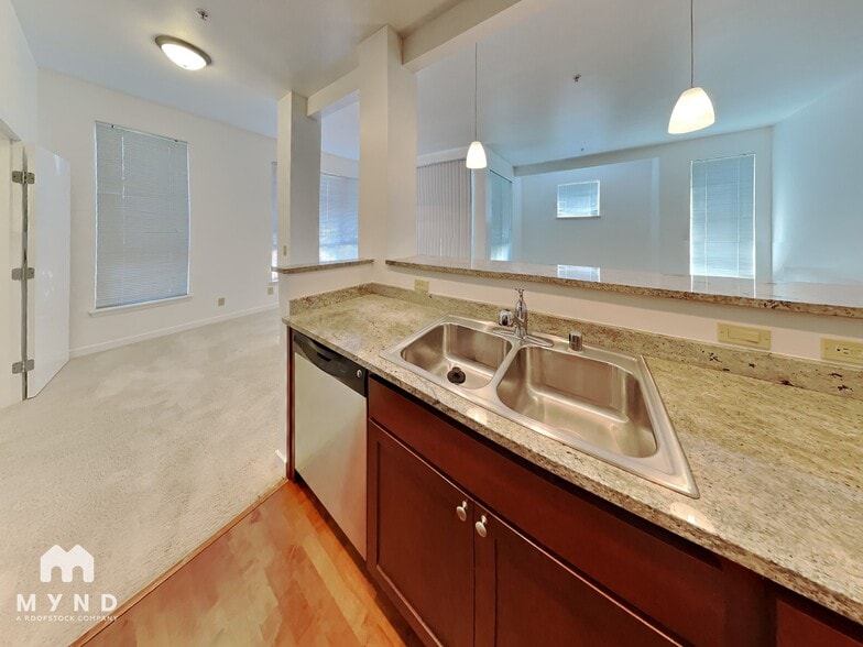 Building Photo - 2222 152nd Ave NE