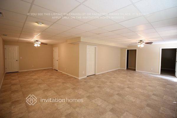 Building Photo - 1548 Jade Cove Dr