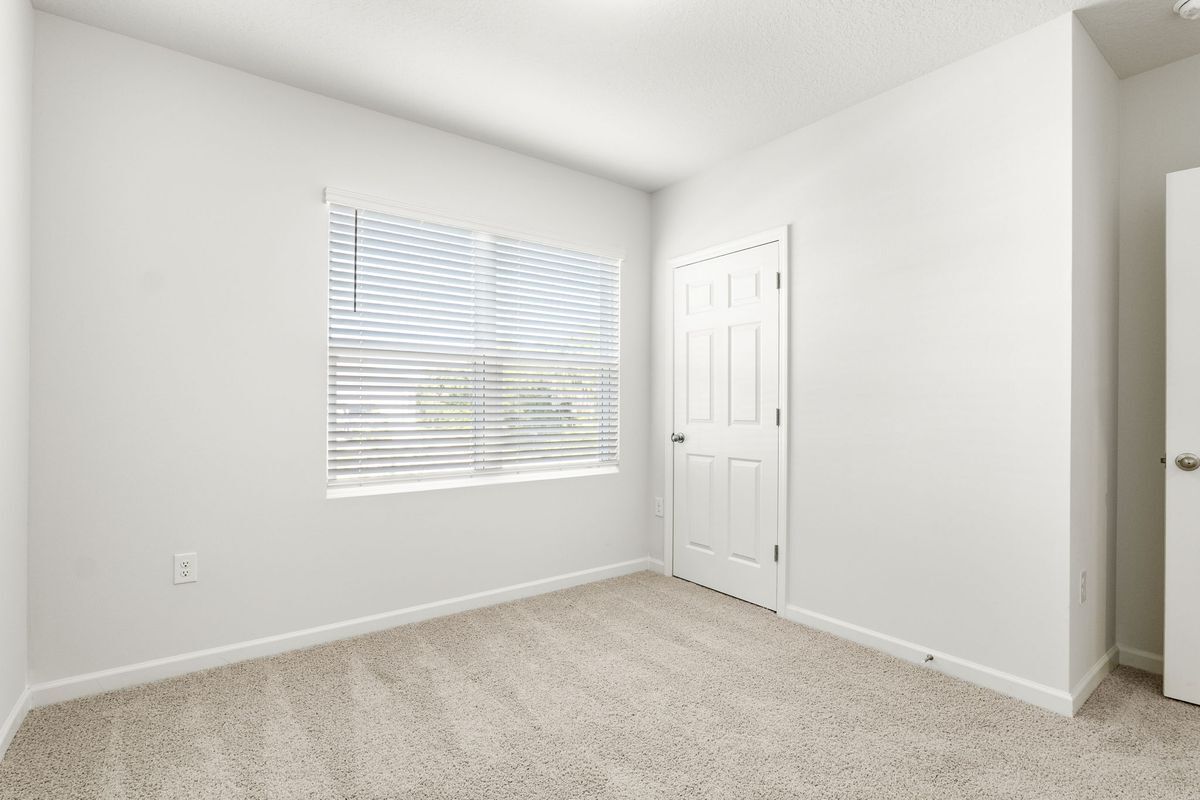 Building Photo - 542 Hamy St